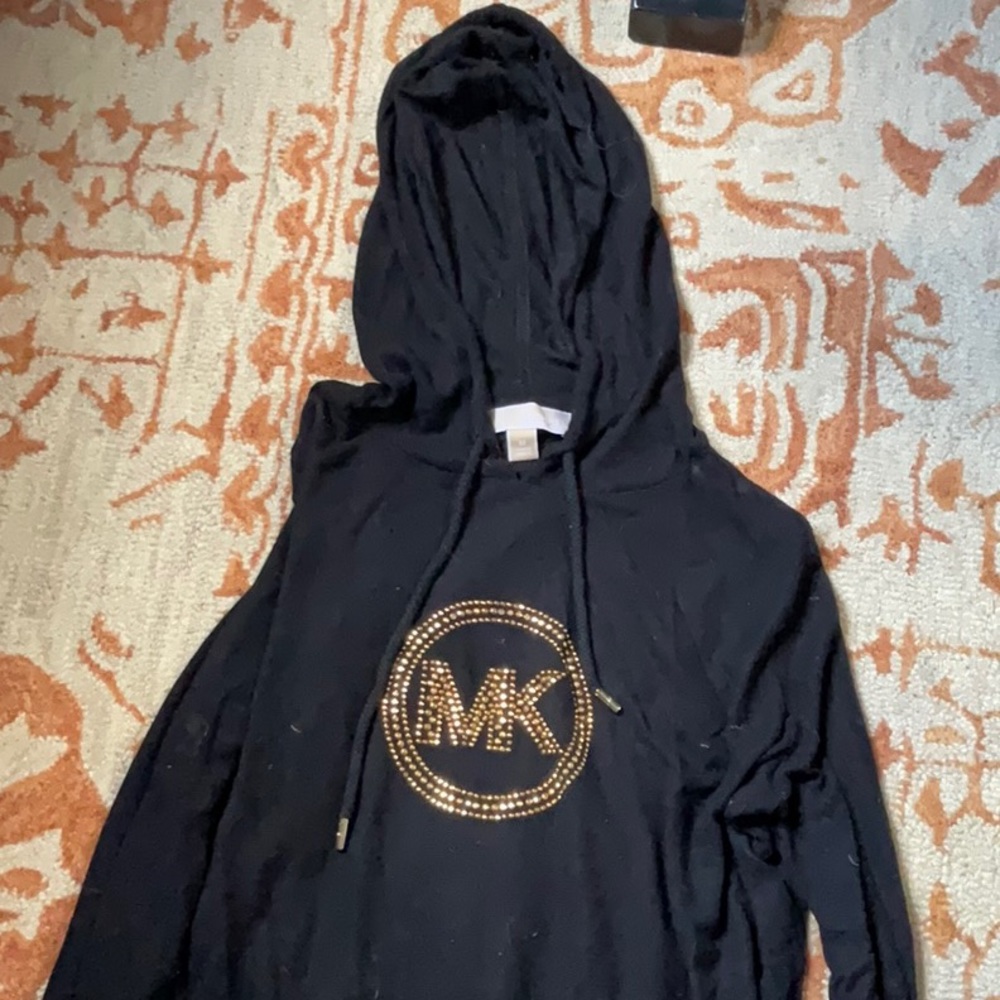 Michael Kors Henley long sleeve with hood